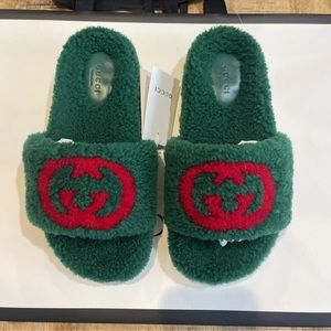 GUCCI with Interlocking G Emerald Green Merino Wool Slides Sandals 38 US8 New